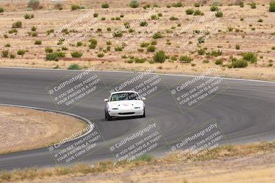 media/Jun-01-2025-CalClub SCCA (Sun) [[eae223c5dd]]/Group 5/Lap race/